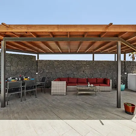 3 Bedroom With Private Pool Close To Papagayo Villa *