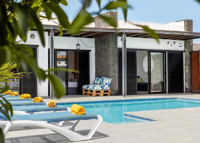 3 Bedroom With Private Pool Close To Papagayo Villa Playa Blanca (Lanzarote)